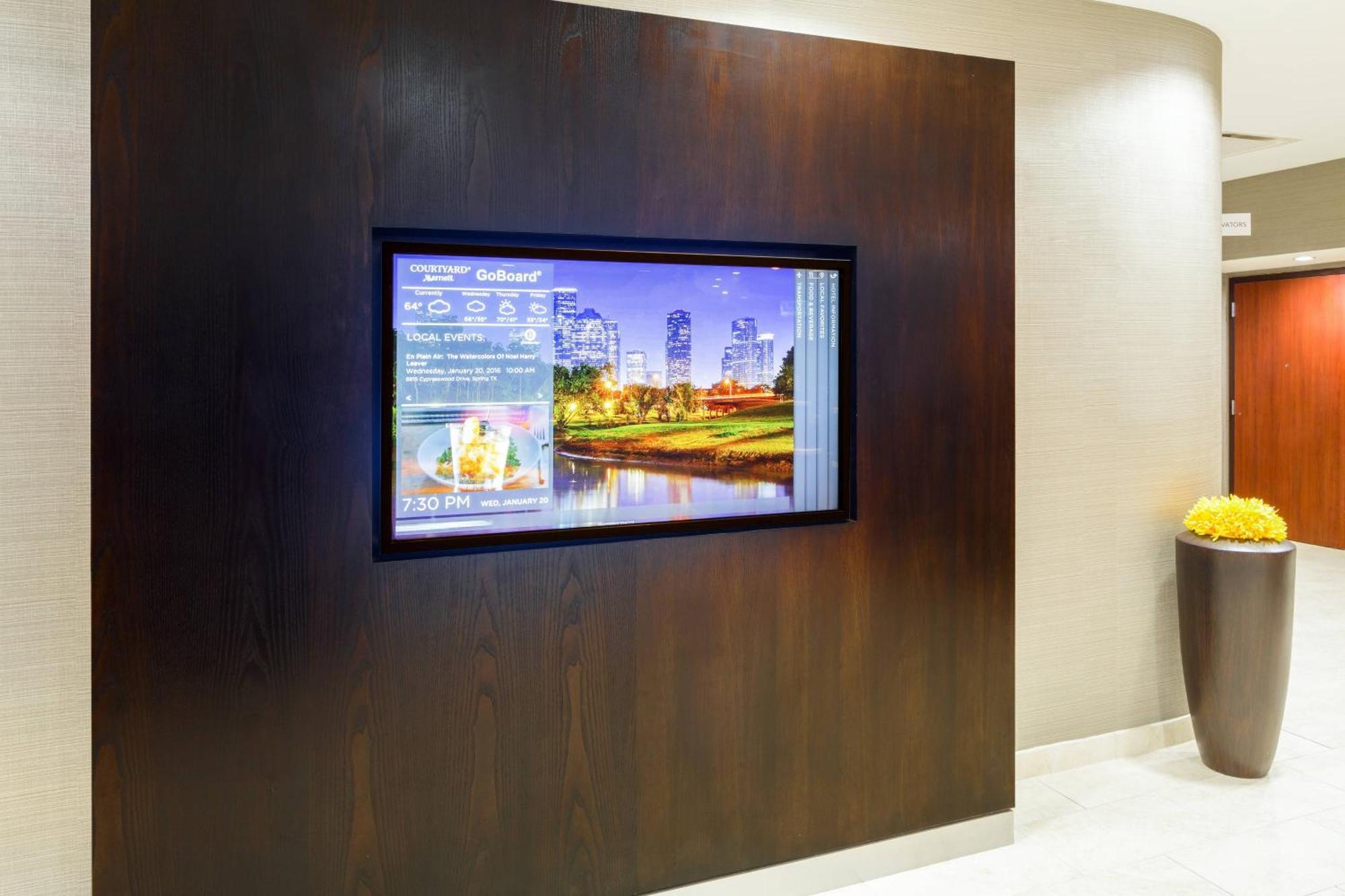 Courtyard By Marriott Houston Galleria Exterior photo