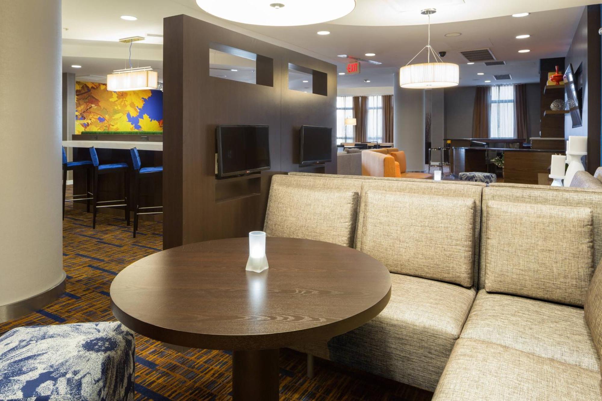 Courtyard By Marriott Houston Galleria Exterior photo