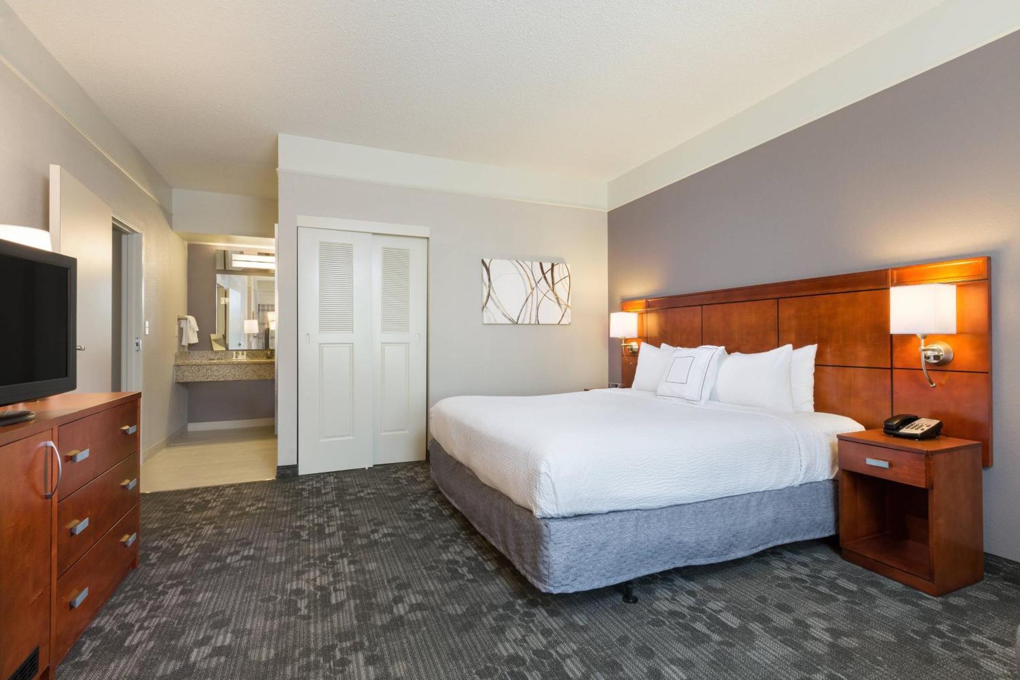 Courtyard By Marriott Houston Galleria Exterior photo